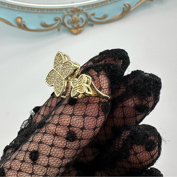 Alhambra Gold Crystal Adjustable Ring - Picture 5 of 13